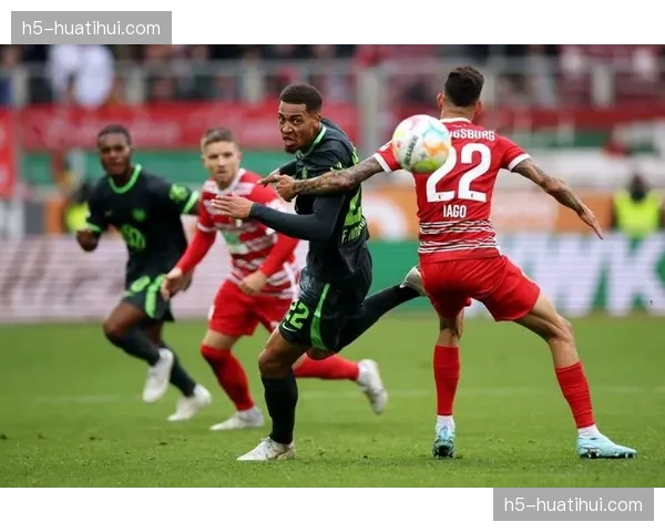 沃尔夫斯堡0-0战平奥格斯堡，双方门将共做出12次扑救