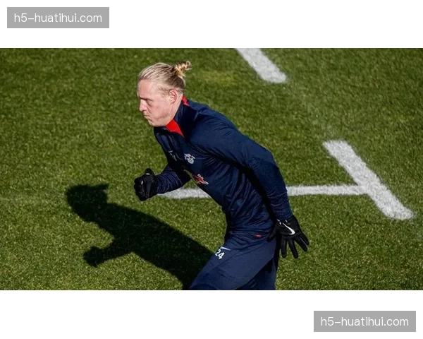 聚焦RB莱比锡中场施拉格尔：德甲本赛季攻防转换成功次数最多的球员